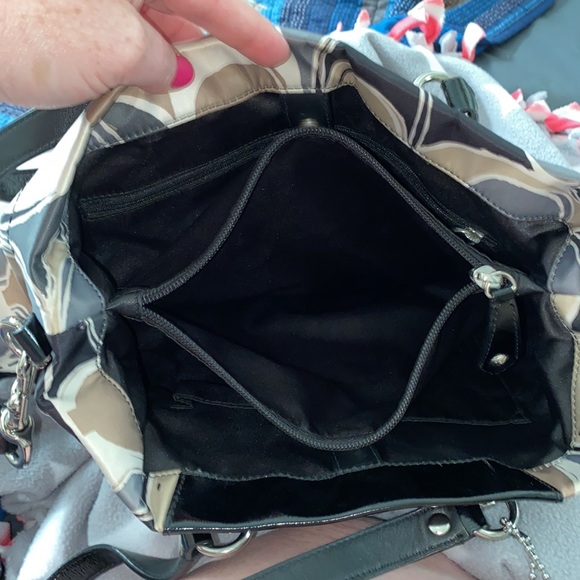 Black and Tan and gray Coach shoulder bag with duster bag - Picture 3 of 6